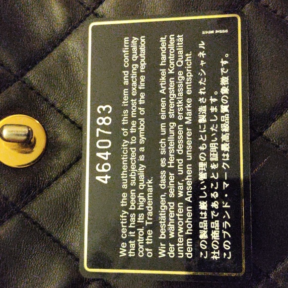 Chanel Black Quilted Leather Shoulder Bag - Picture 9 of 16